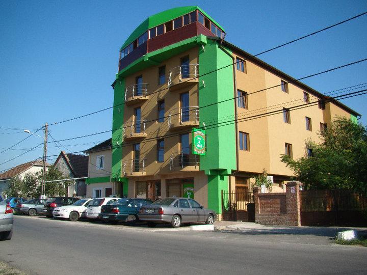 Pensiunea Ivu si Raul Giroc Exterior foto
