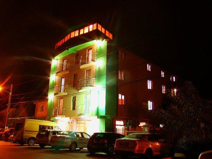 Pensiunea Ivu si Raul Giroc Exterior foto